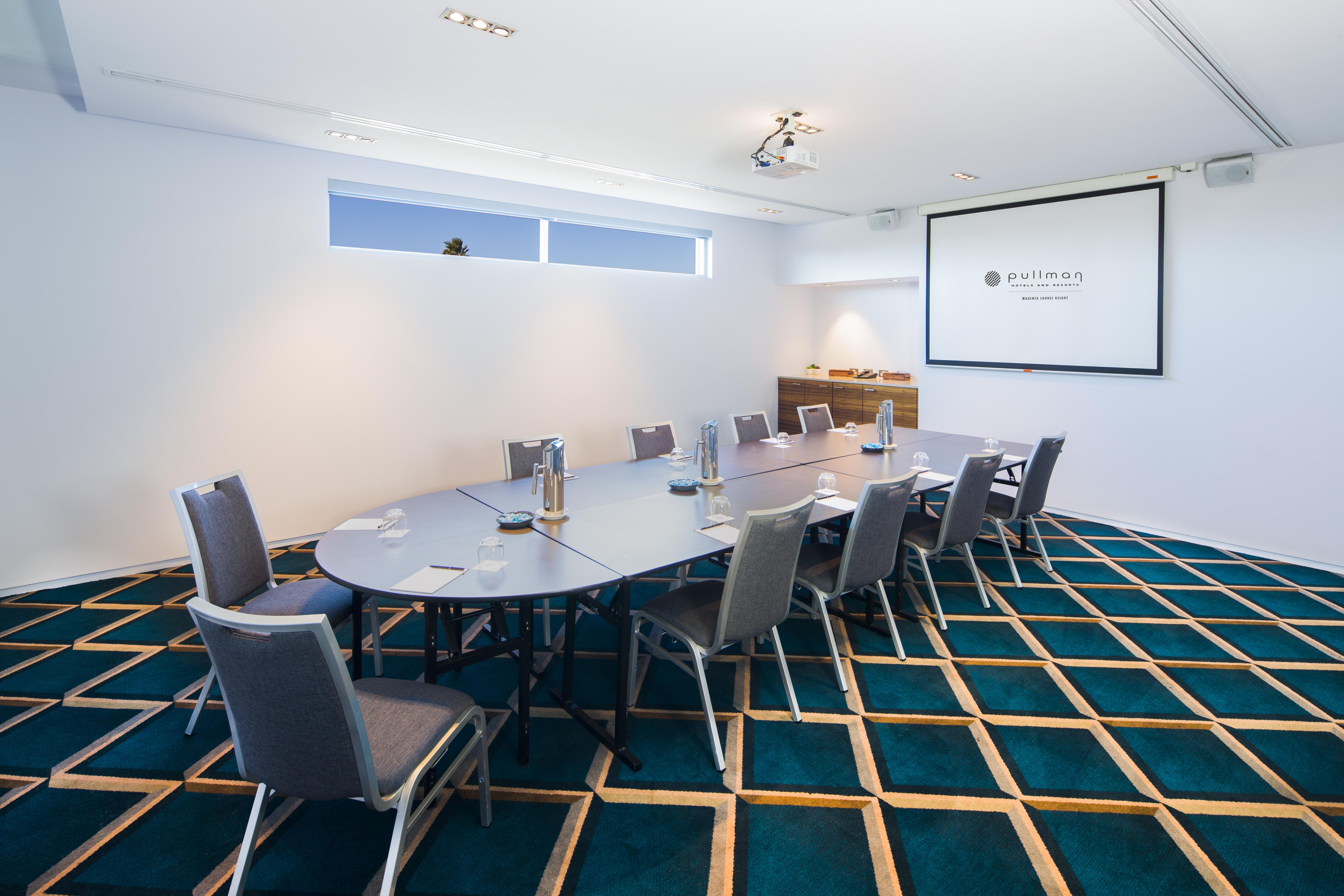Pullman Magenta Shores Resort Entrance Exterior foto Meeting room at the hotel